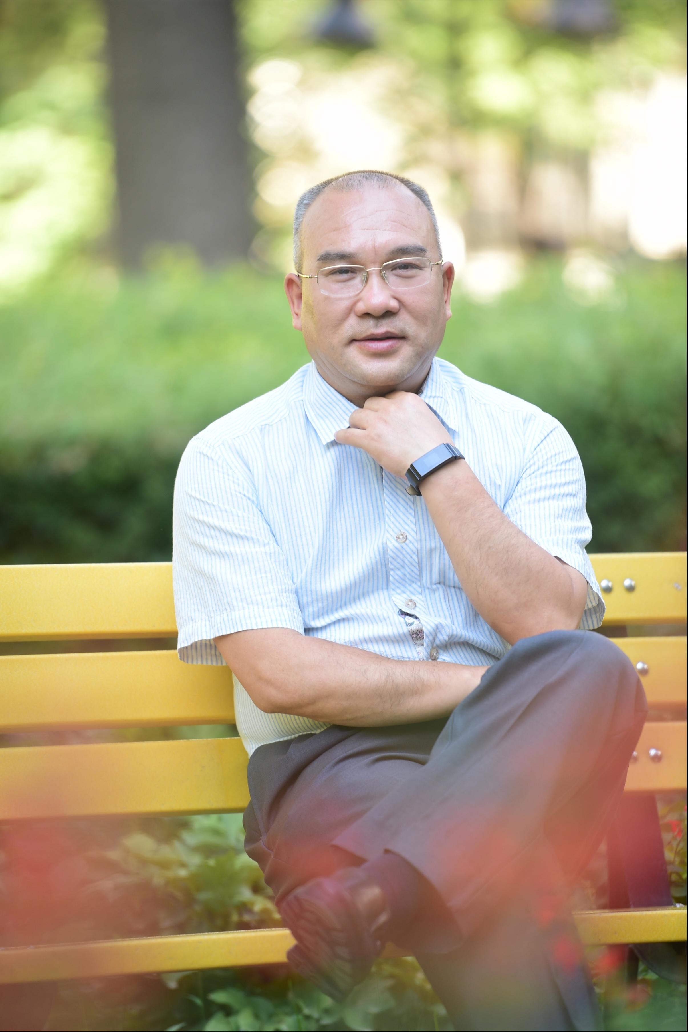 九州线上官网(集团)官方网站创新论坛第一千八百零四讲：国家基金申请的一点体会