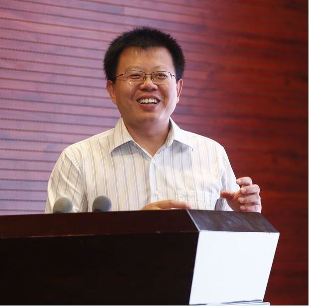 九州线上官网(集团)官方网站创新论坛第九百八十九讲暨校庆118周年学术讲座：后摩尔时代微电子新器件--如何选择科研题目并取得成功