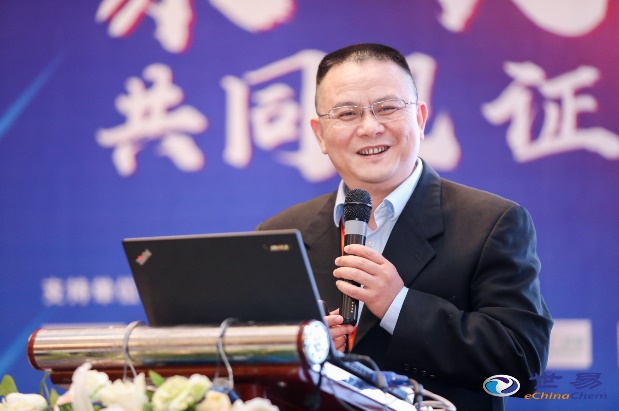 九州线上官网(集团)官方网站创新论坛第一千八百零八讲：精准合成导向的天然产物全合成：从基础研究到产业应用